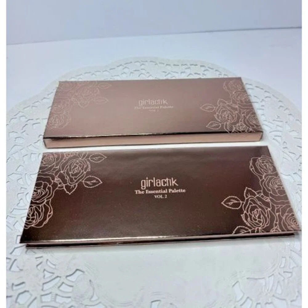 Girlactik The Essential Palette 12 Color Eye Palette Matte & Metallic Shades NIB